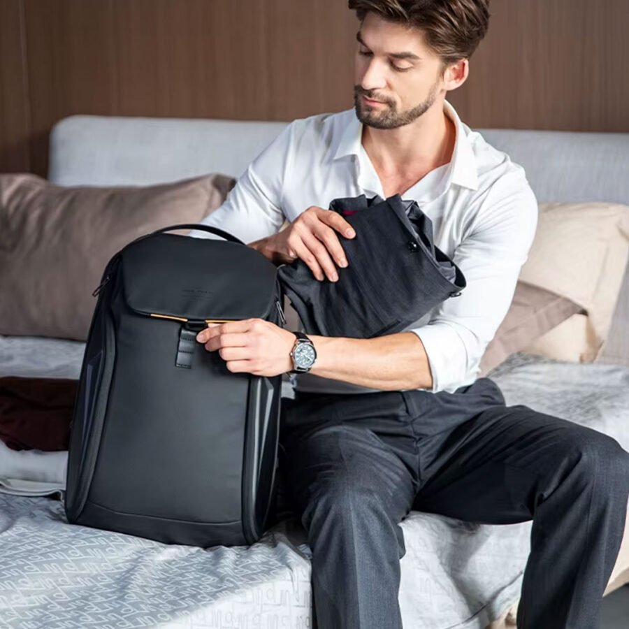 Mark Ryden Laurier Anti theft Laptop Backpack price in Sri Lanka
